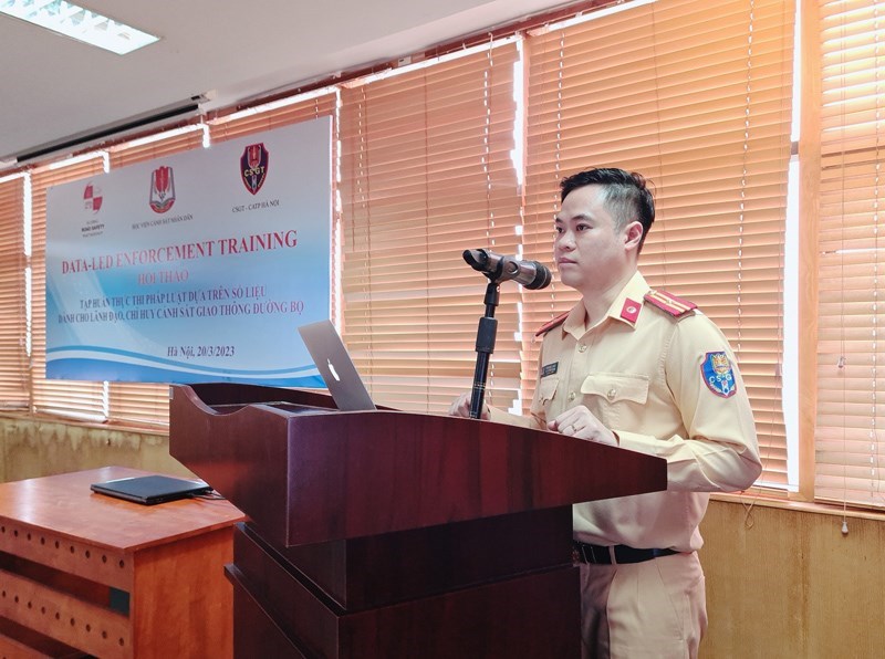 Tập huấn về thực thi pháp luật cho lãnh đạo, chỉ huy Cảnh sát giao thông đường bộ Công an thành phố Hà Nội - ảnh 3