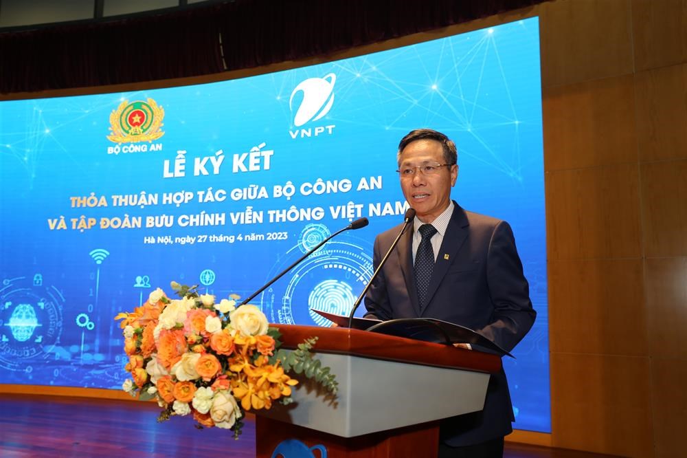 Bộ Công an và Tập đoàn Bưu chính Viễn thông Việt Nam ký kết thỏa thuận hợp tác - ảnh 3