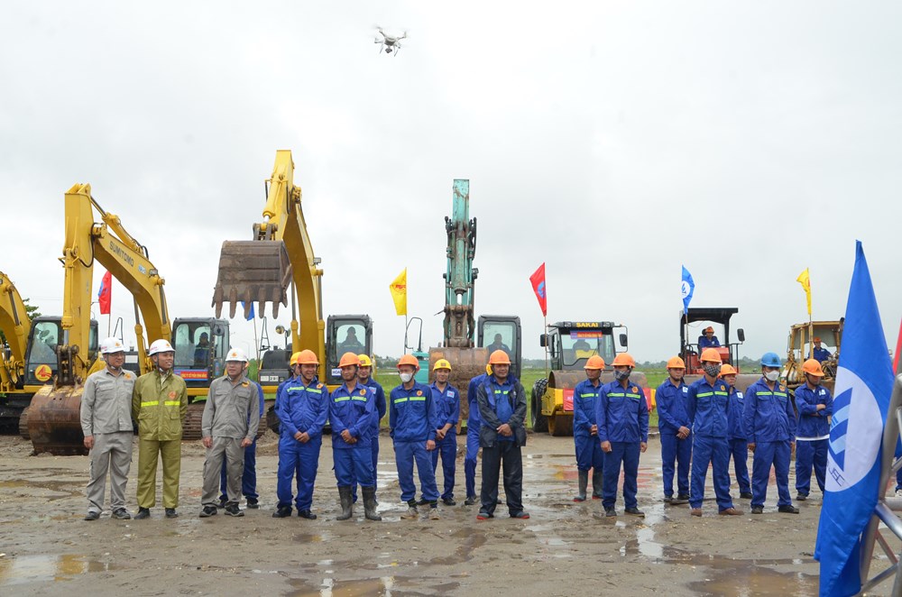 Huyện Thường Tín hoàn thành lễ khởi công Dự án đường Vành đai 4 - ảnh 4