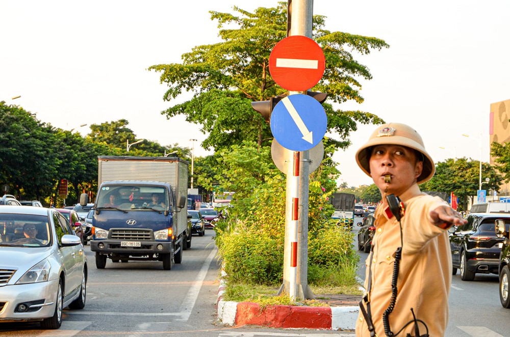 Phân luồng giao thông phục vụ Đoàn khách quốc tế sang thăm chính thức Việt Nam - ảnh 1