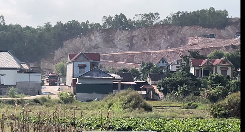 Công ty Trung Bắc khai thác đất núi Kẻ, núi Nội Ninh bị người dân tố ô nhiễm môi trường - ảnh 4