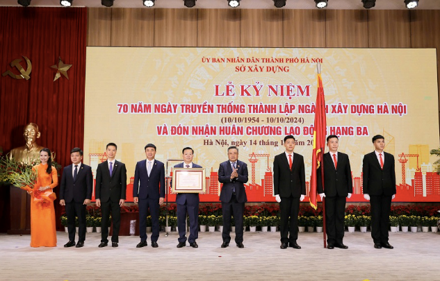 Sở Xây dựng Hà Nội tự hào 70 năm tiên phong kiến thiết Thủ đô - ảnh 2