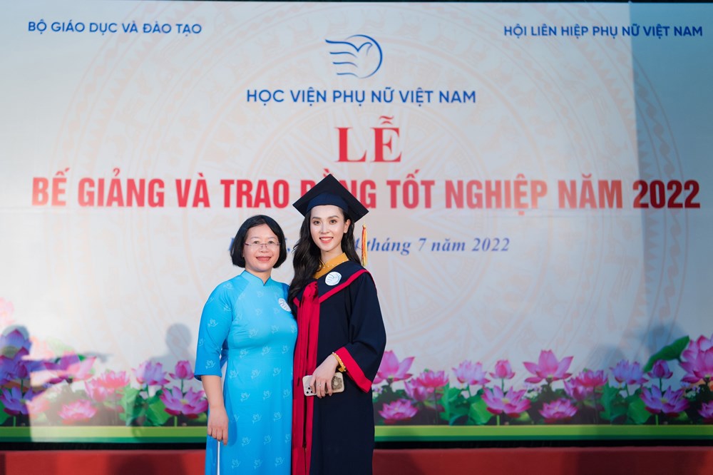 “Hot girl” học viện Phụ nữ Việt Nam tốt nghiệp loại Giỏi ngành Luật - ảnh 3