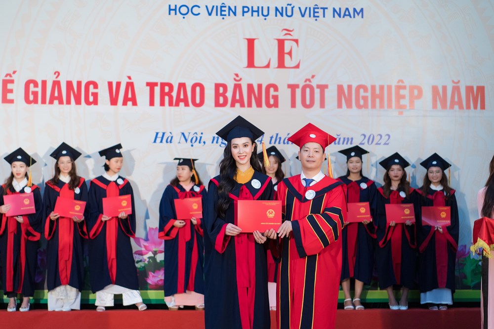 “Hot girl” học viện Phụ nữ Việt Nam tốt nghiệp loại Giỏi ngành Luật - ảnh 1