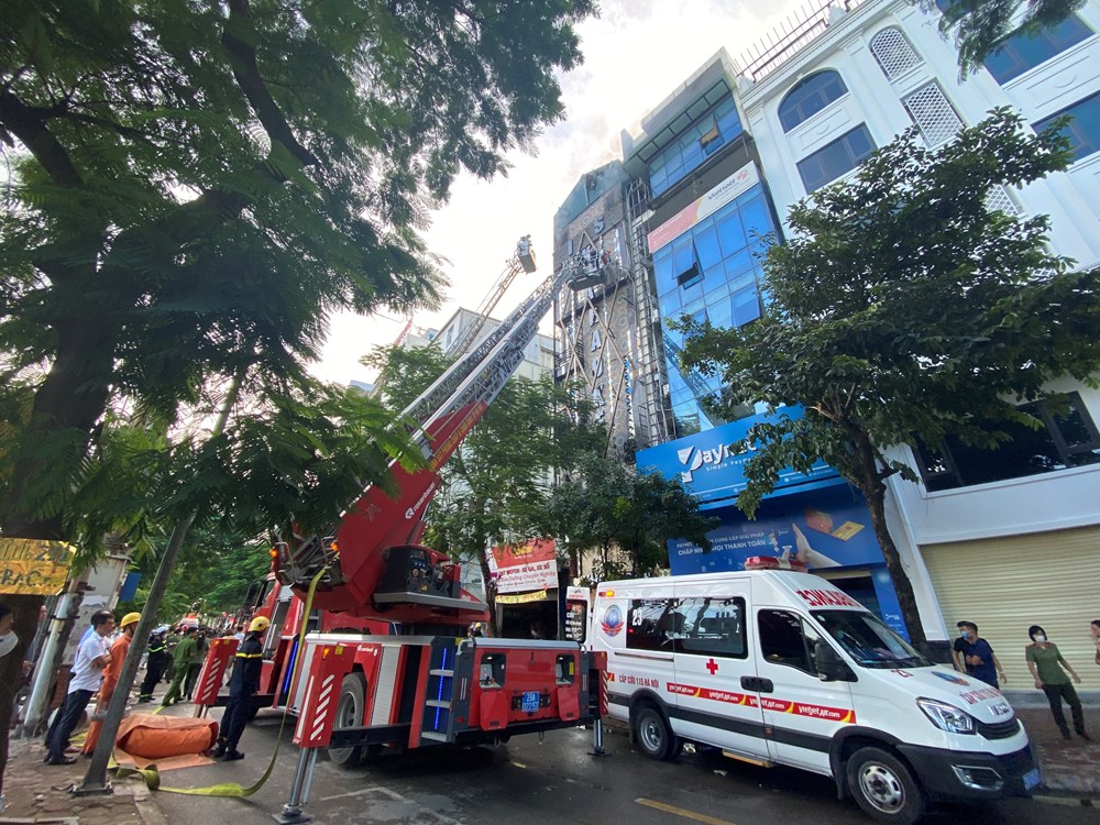 Công an Hà Nội thông báo về vụ cháy tại quán karaoke trên đường Quan Hoa - ảnh 3