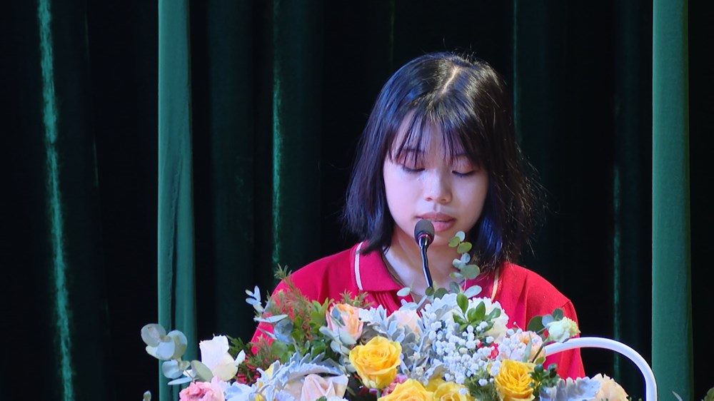 Huyện Thanh Trì: Biểu dương 100 trẻ em gái chăm ngoan, học giỏi - ảnh 2