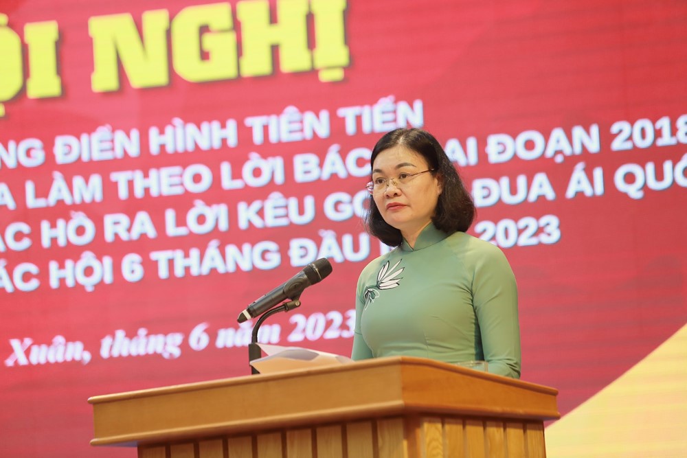 Hội LHPN quận Thanh Xuân:  Biểu dương 75 gương điển hình thi đua làm theo lời Bác giai đoạn 2018-2023 - ảnh 1