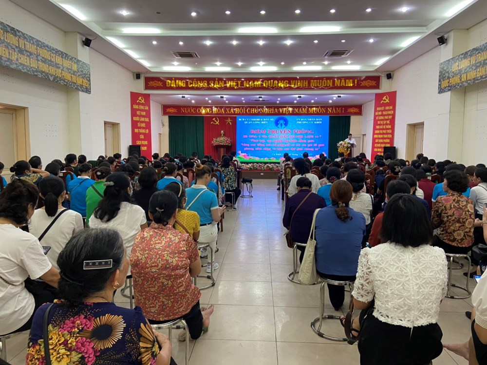 Quận Long Biên tổ chức điểm truyền thông hưởng ứng  Ngày Dân số thế giới 11/7/2023 - ảnh 1