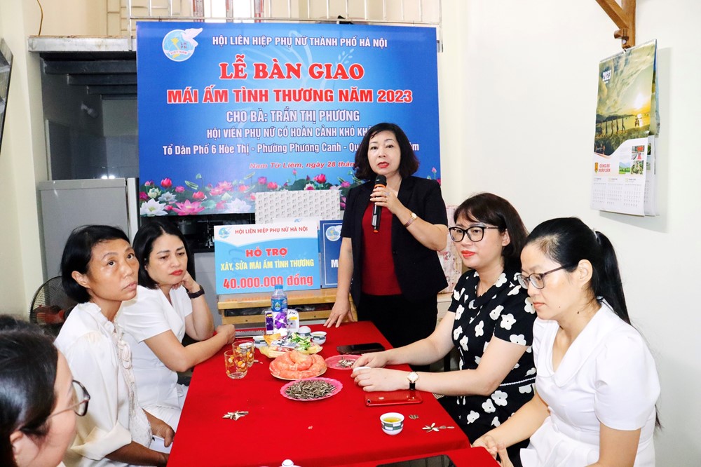 Hội LHPN TP Hà Nội: Bàn giao “Mái ấm tình thương” cho phụ nữ khó khăn ở quận Nam Từ Liêm - ảnh 1