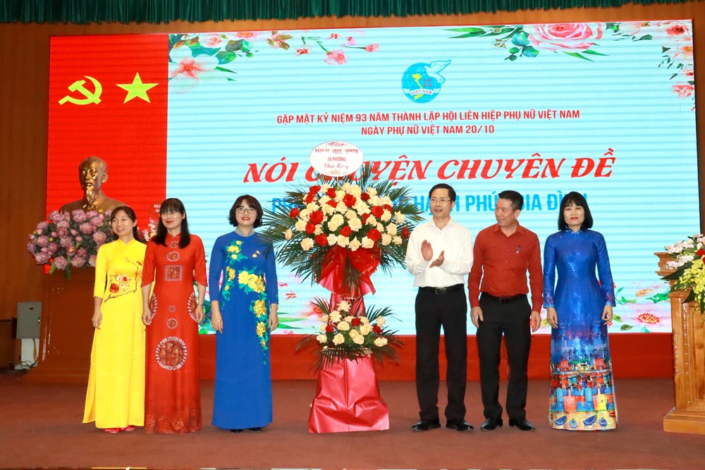 Hội LHPN quận Nam Từ Liêm: Sôi nổi các hoạt động chào mừng ngày Phụ nữ Việt Nam 20/10 - ảnh 8