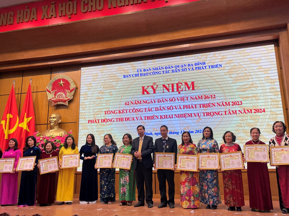 Quận Ba Đình kỷ niệm 62 năm Ngày dân số Việt Nam - ảnh 3