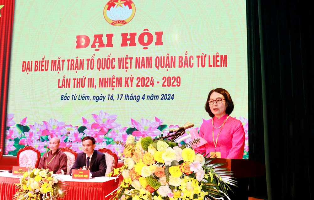 Bà Văn Thúy Hoa tái đắc cử Chủ tịch Ủy ban MTTQ Việt Nam quận Bắc Từ Liêm - ảnh 3