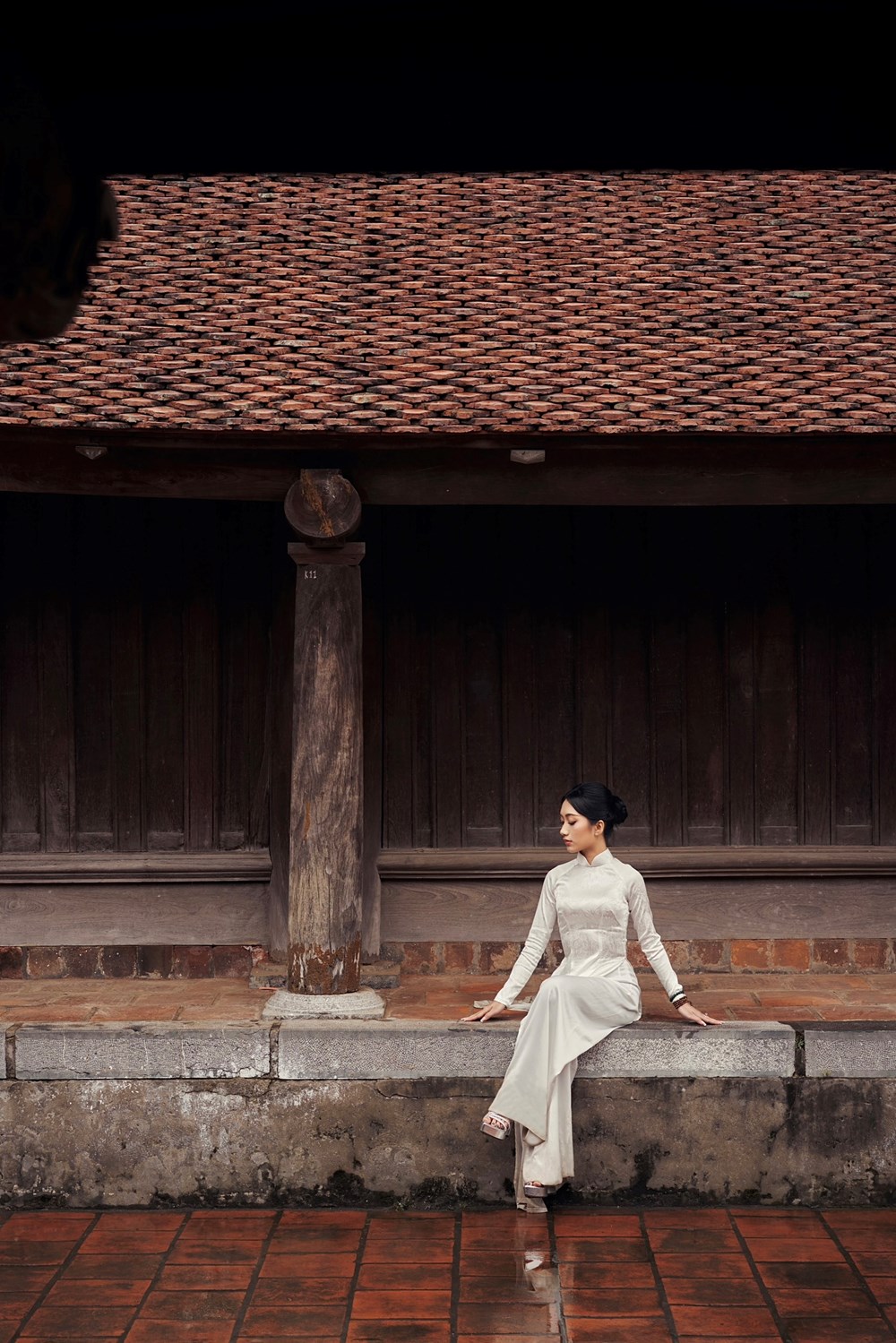 “Đại sứ Sinh viên du lịch năm 2024” đẹp nền nã trong bộ áo dài trắng tinh khôi ở chùa Keo - ảnh 6