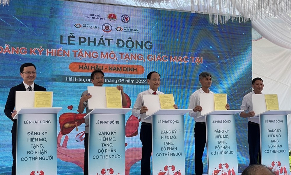 Hàng trăm người dân đăng ký hiến mô tạng, giác mạc với tâm nguyện “cho đi là còn mãi“ - ảnh 1