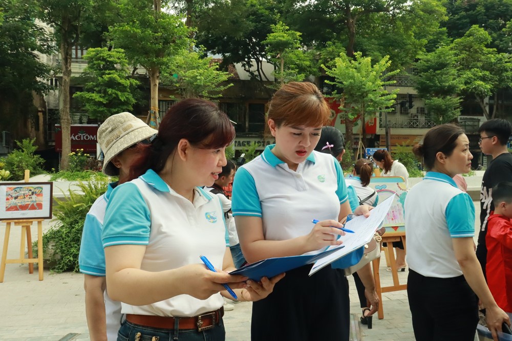 Ý nghĩa ngày hội “Gia đình hạnh phúc, không bạo lực” quận Ba Đình - ảnh 13