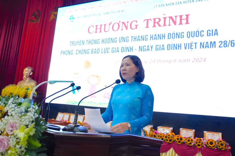 Huyện Ứng Hoà: Khen thưởng 70 gia đình văn hoá tiêu biểu 2024 - ảnh 1