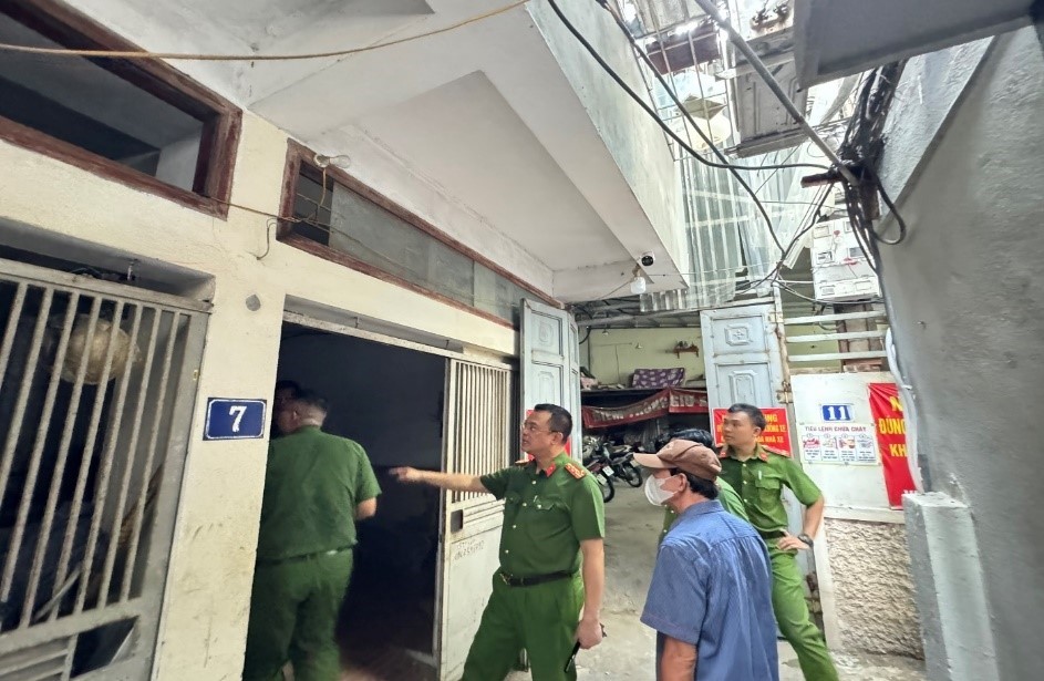 Kiểm tra, hướng dẫn, đôn đốc khắc phục các vi phạm về PCCC và CNCH trên địa bàn quận Thanh Xuân - ảnh 1