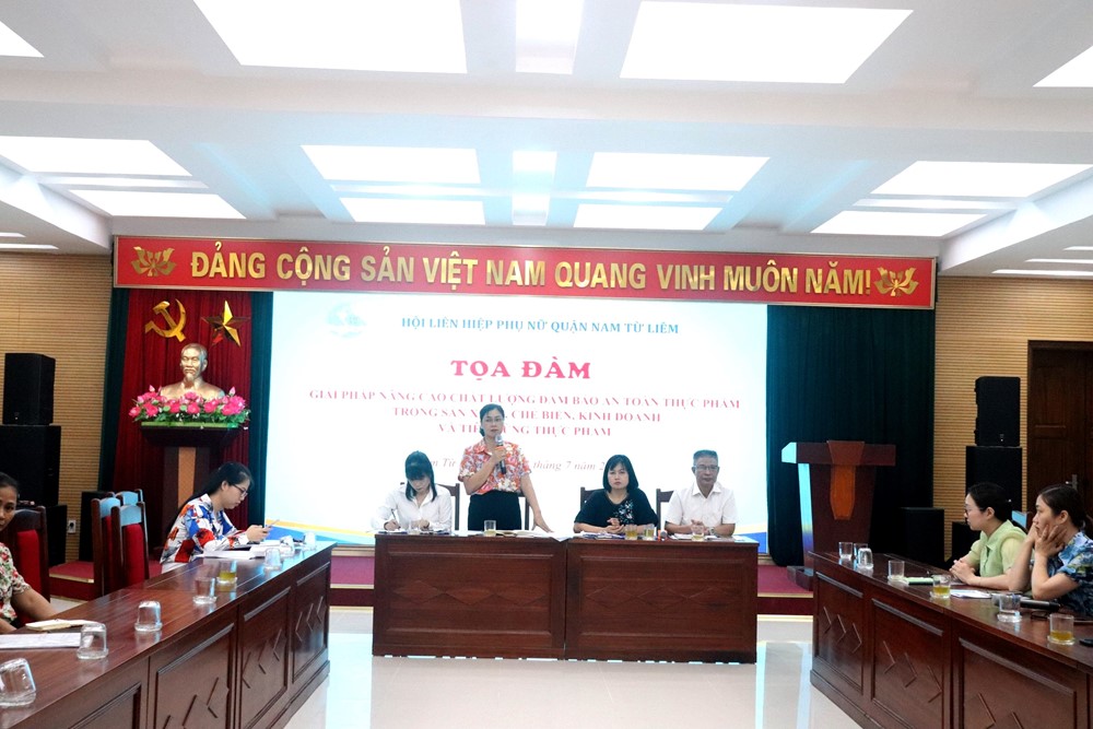 Quận Nam Từ Liêm: Bàn giải pháp nâng cao chất lượng an toàn thực phẩm trong sản xuất, kinh doanh - ảnh 2