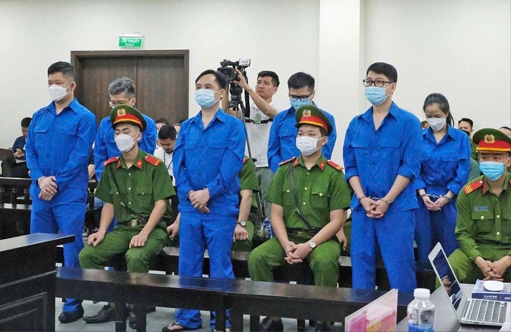 Thao túng thị trường chứng khoán, cựu Chủ tịch Công ty Trí Việt bị phạt 2 tỷ đồng - ảnh 1