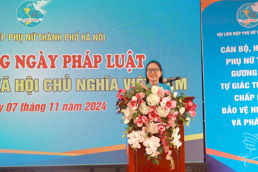 Hội LHPN TP Hà Nội phát động hưởng ứng ngày Pháp luật Việt Nam - ảnh 6