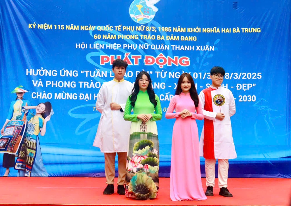 Hội LHPN quận Thanh Xuân hưởng ứng Tuần lễ áo dài chào mừng ngày Quốc tế phụ nữ 8/3 - ảnh 2