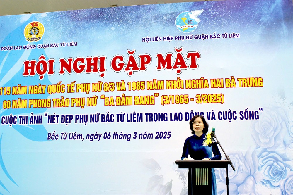 Sôi nổi hội thi dân vũ “Phụ nữ Bắc Từ Liêm vì hoà bình – phát triển” - ảnh 1
