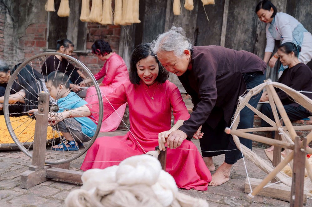Trình diễn áo dài qua những miền di sản - ảnh 8