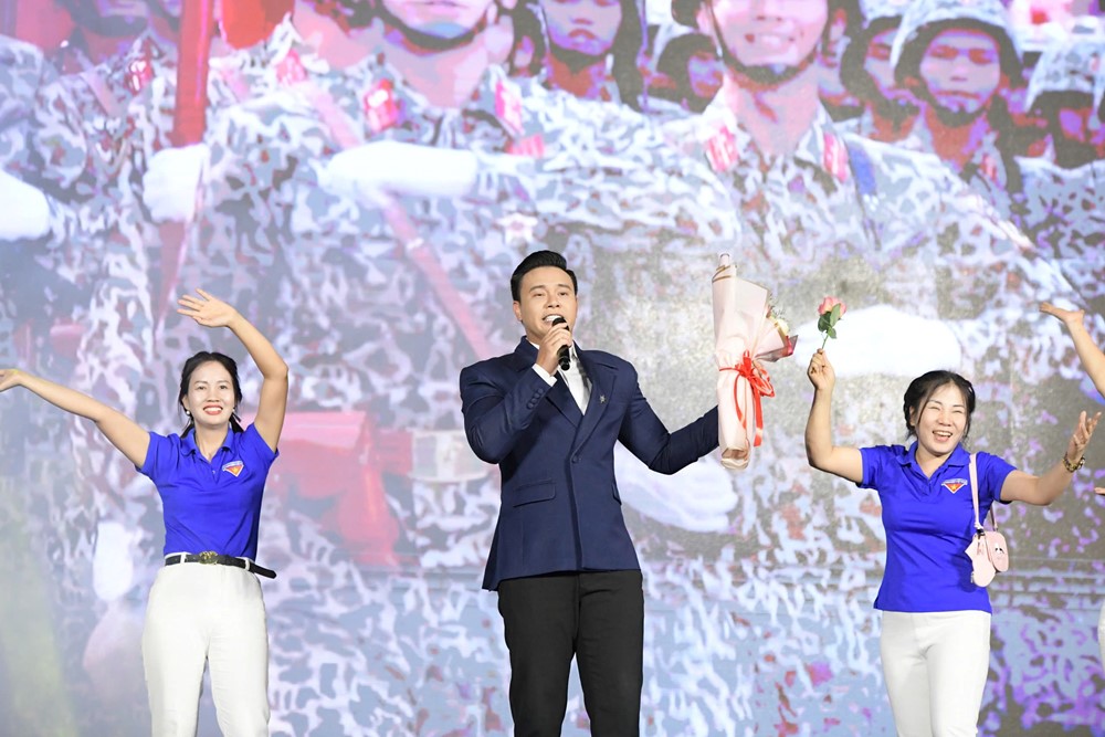 “Lan tỏa năng lượng tích cực” tới thanh niên công nhân - ảnh 2