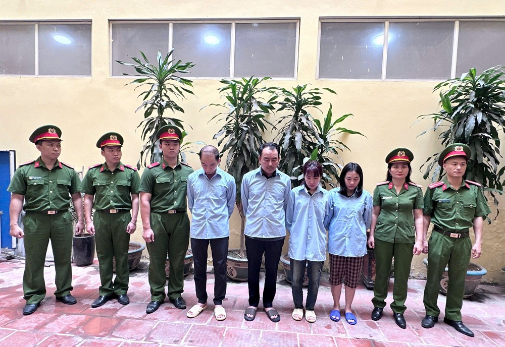 Hà Nội: Một Bí thư phường bị khởi tố vì tội Nhận hối lộ - ảnh 1