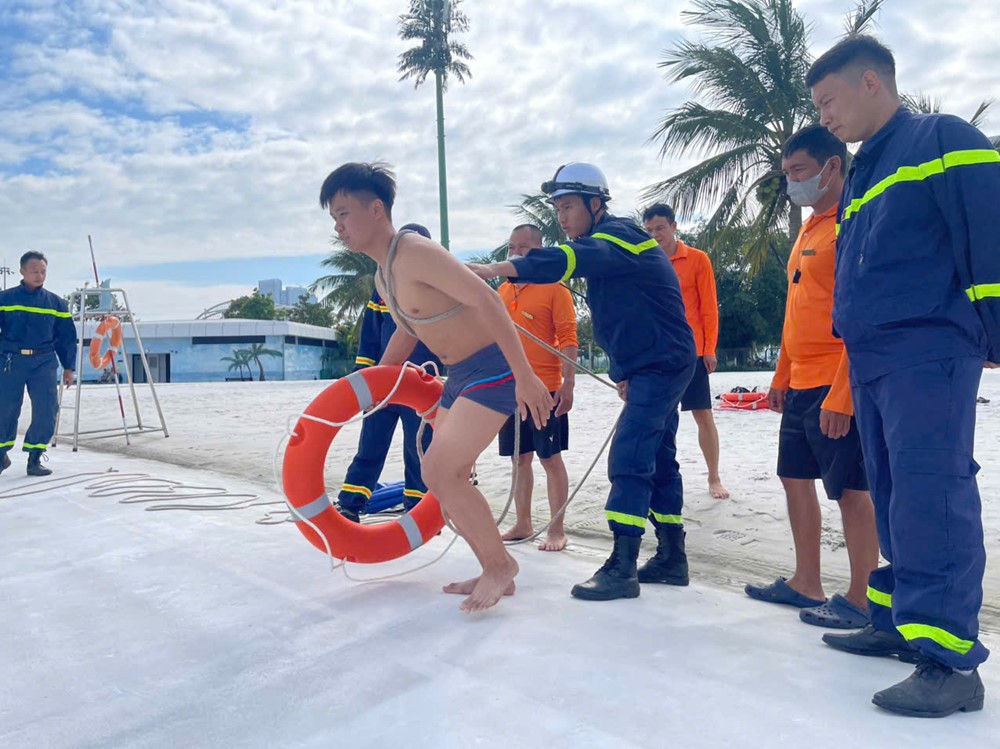 Huyện Gia Lâm: Tuyên truyền, hướng dẫn kỹ năng cứu nạn đuối nước  - ảnh 2