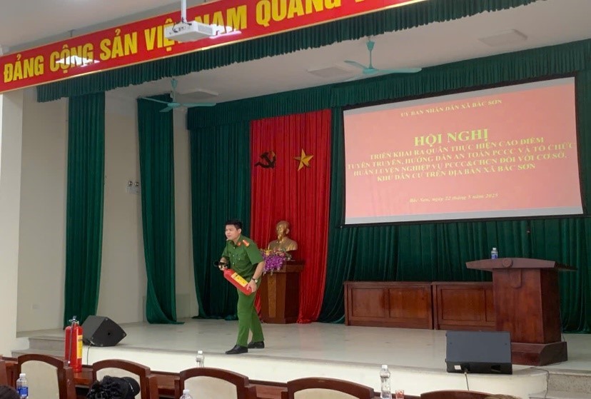 Sóc Sơn: Tuyên truyền hướng dẫn an toàn phòng cháy chữa cháy đối với khu dân cư - ảnh 1