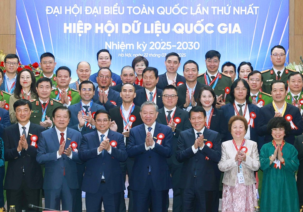 Đại tướng Lương Tam Quang nói về vai trò và sứ mệnh của Hiệp hội Dữ liệu quốc gia - ảnh 1