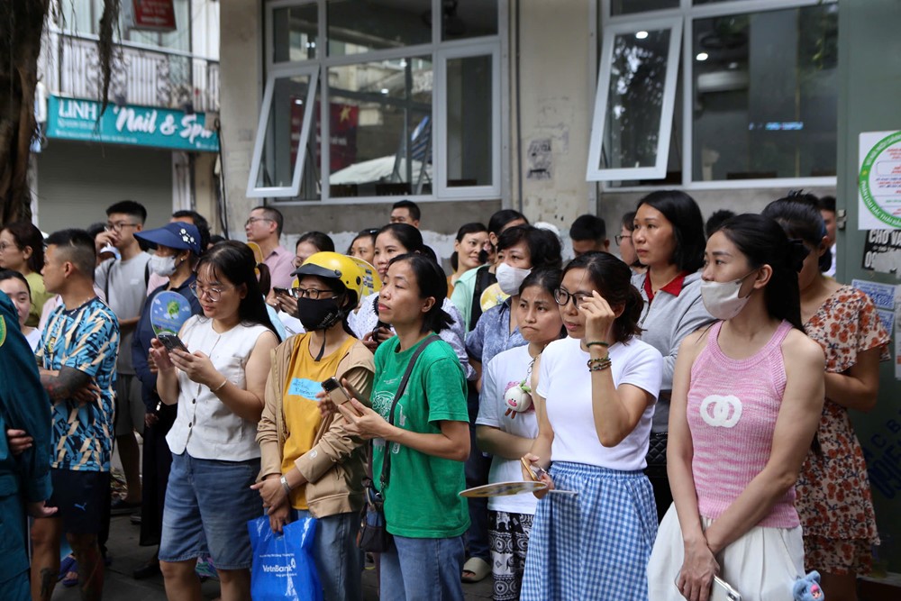 Quận Ba Đình: 3.600 thí sinh hoàn thành an toàn, nghiêm túc hai môn thi đầu tiên - ảnh 3