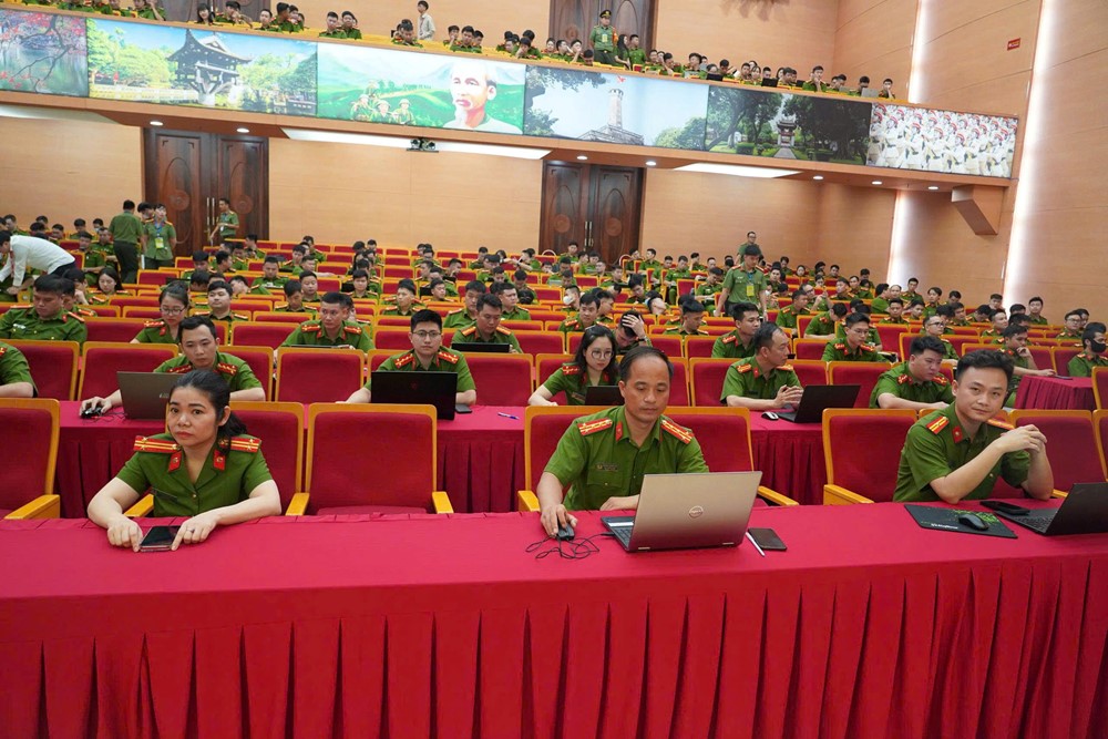 Công an Thủ đô tiên phong trong kỷ nguyên số - ảnh 2