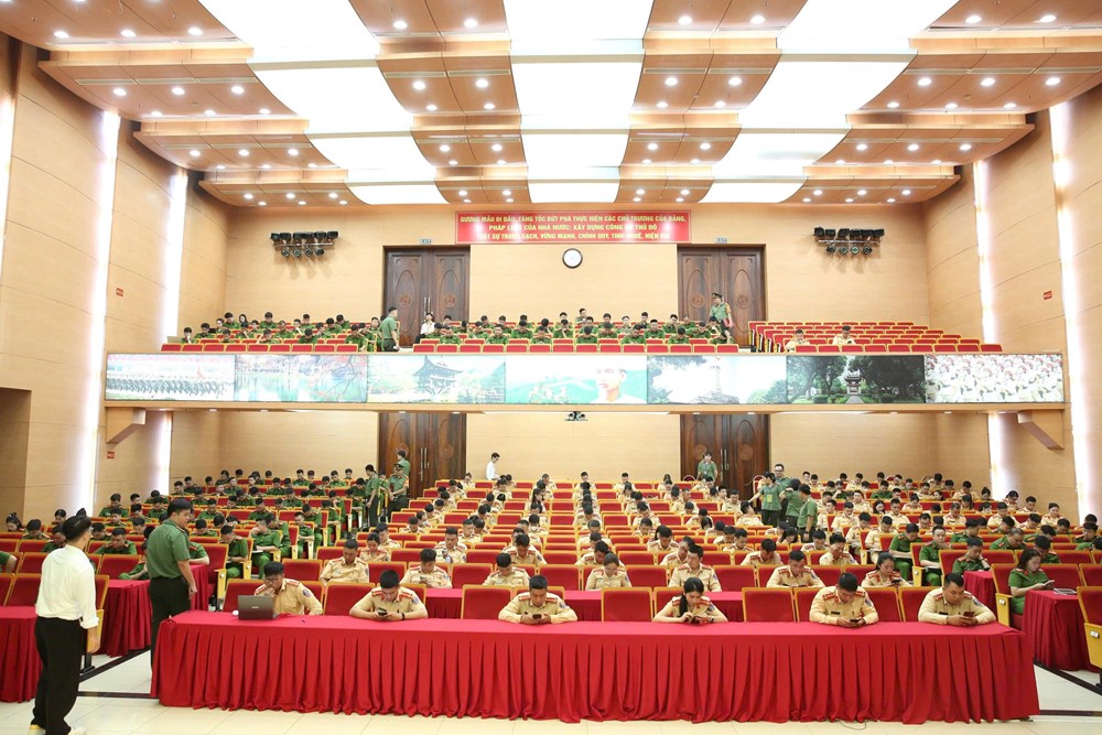 Công an Thủ đô tiên phong trong kỷ nguyên số - ảnh 4