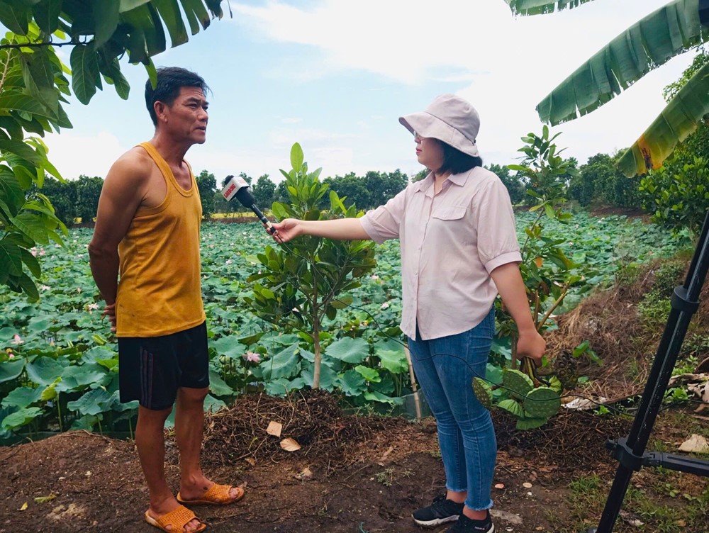 Những nữ nhà báo tận tâm với nghề - ảnh 4