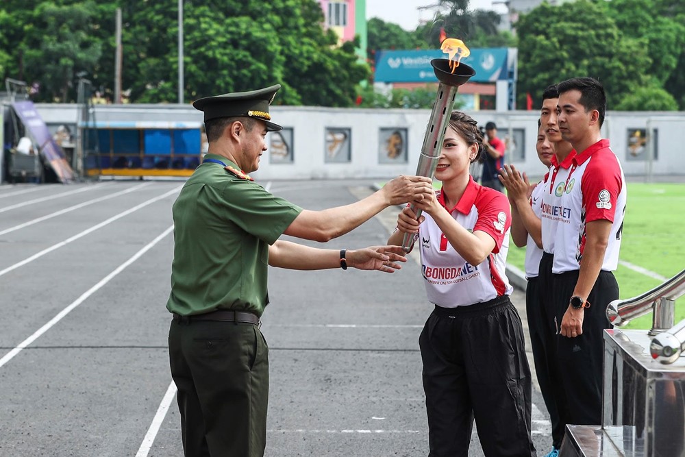 Gần 1.000 vận động viên tham gia Hội thao Công an thủ đô năm 2025 - ảnh 7