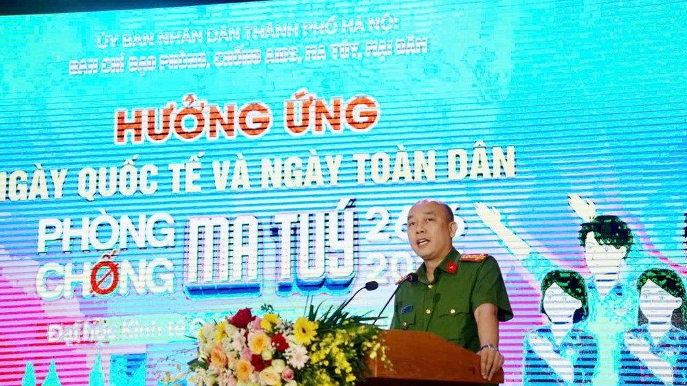 Hà Nội tổ chức Mít tinh hưởng ứng ngày toàn dân phòng chống ma tuý - ảnh 1