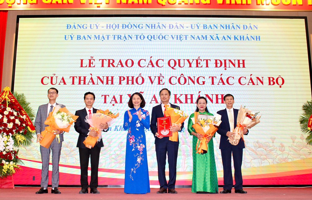 Công bố Quyết định thành lập 4 xã: Hoài Đức, Dương Hoà, An Khánh, Sơn Đồng - ảnh 12