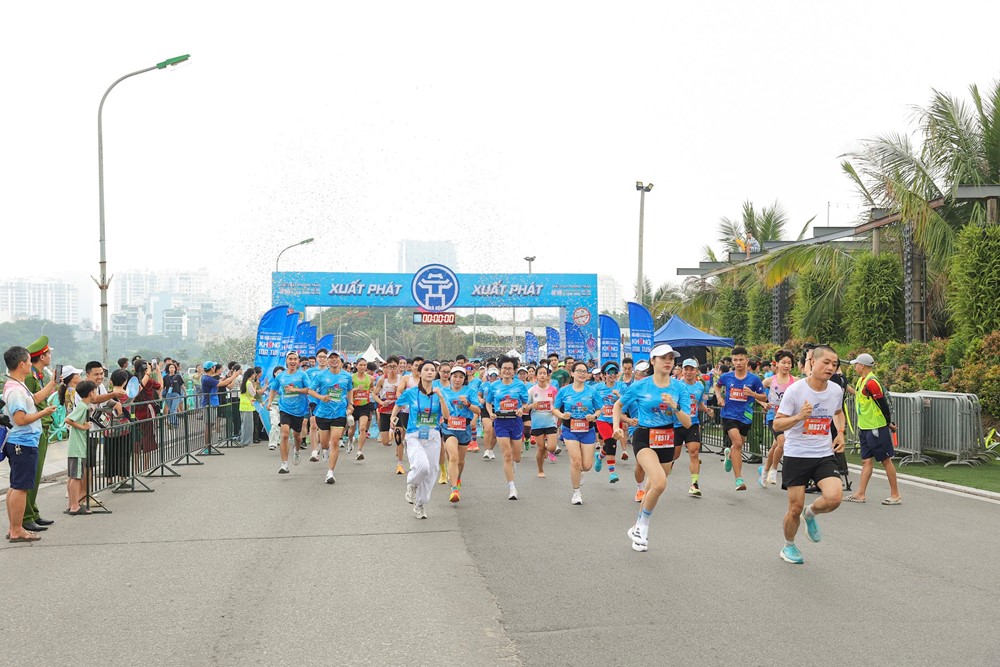 Hà Nội tổ chức Giải chạy phong trào “Chung một quyết tâm - Vì cộng đồng không ma túy” - ảnh 10