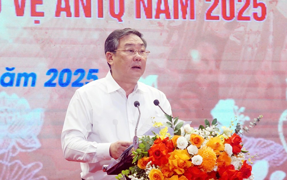 Hà Nội: Tôn vinh 39 tập thể, cá nhân trong 'Ngày hội toàn dân bảo vệ an ninh Tổ quốc' - ảnh 1