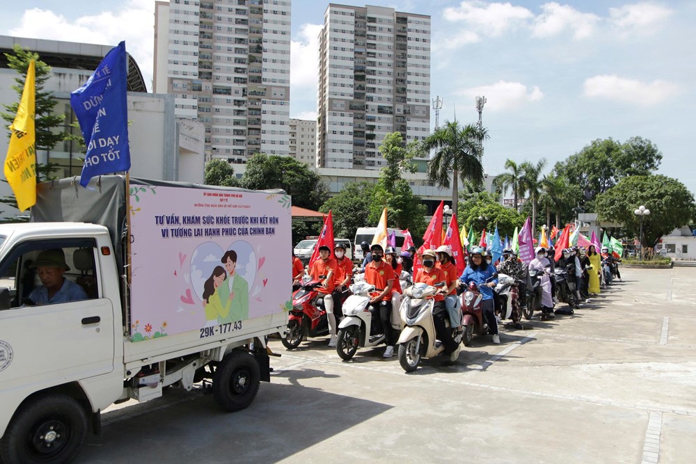 Hà Nội tổ chức mít tinh hưởng ứng ngày dân số thế giới 11/7 - ảnh 6