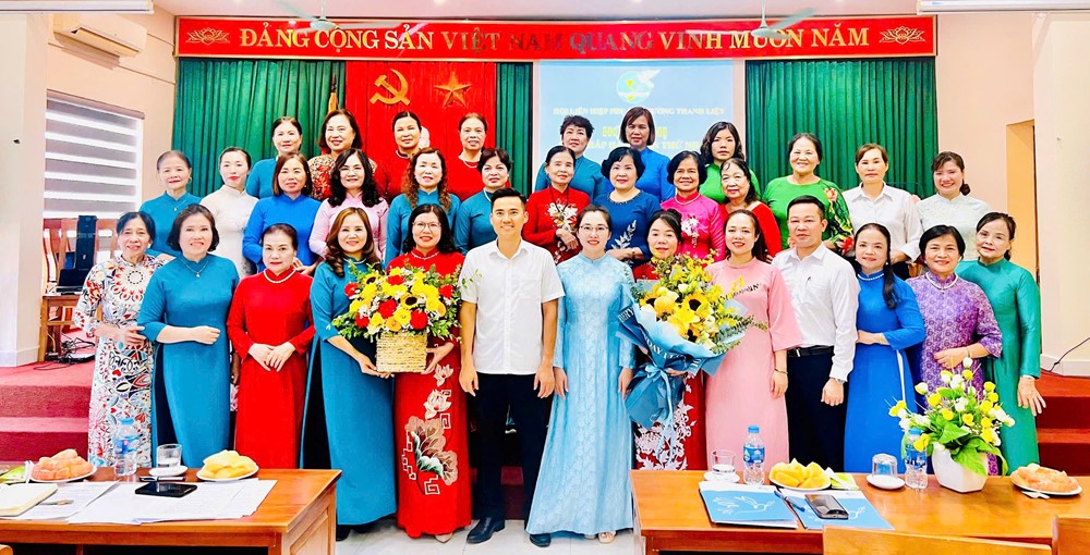 Hội LHPN phường Thanh Liệt công bố Quyết định về công tác cán bộ - ảnh 4