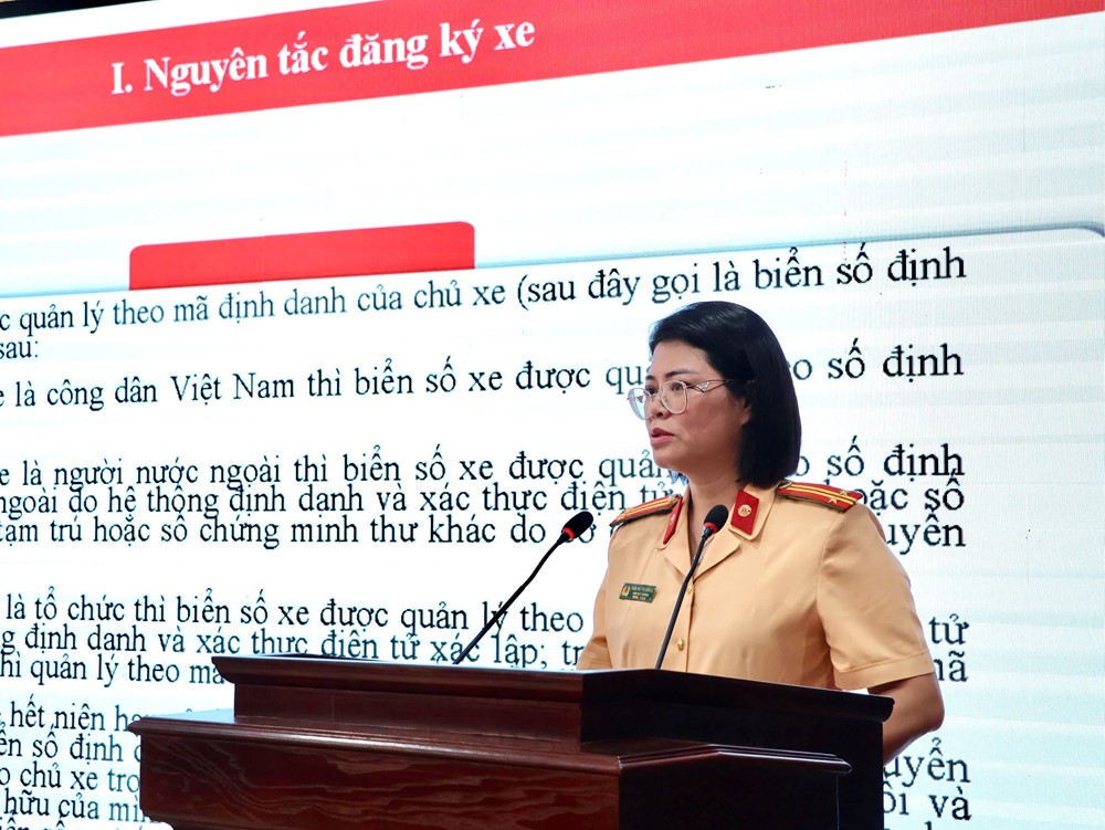 Công an Hà Nội tổ chức tập huấn nghiệp vụ đăng ký xe cho Công an cấp xã  - ảnh 2