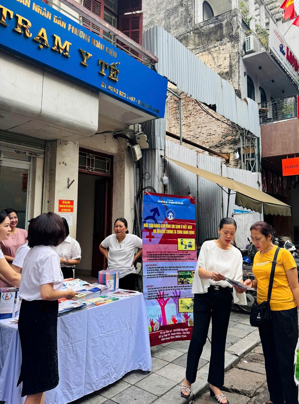 Phường Hoàn Kiếm (Hà Nội) đẩy mạnh hoạt động nâng cao chất lượng dân số - ảnh 1