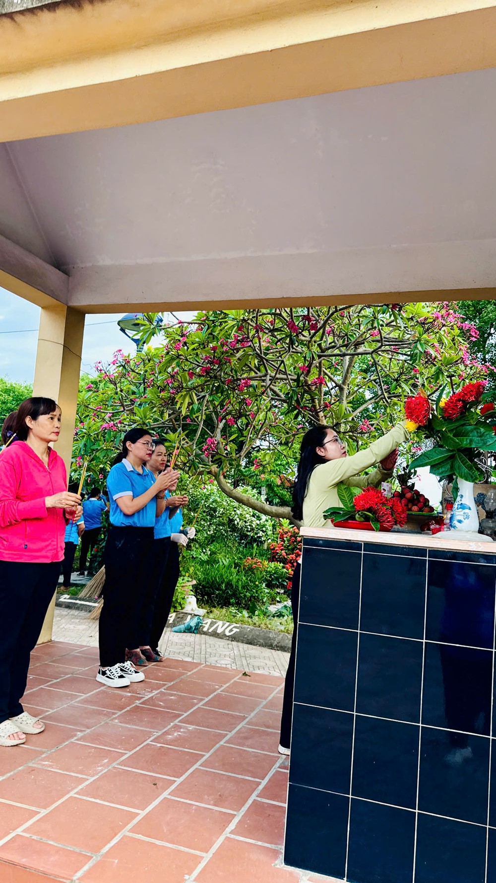 Phường Thanh Liệt chung tay bảo vệ môi trường, xây dựng không gian xanh - ảnh 1