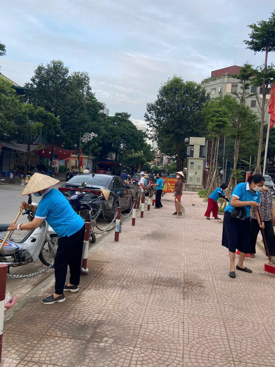 Phường Thanh Liệt chung tay bảo vệ môi trường, xây dựng không gian xanh - ảnh 4