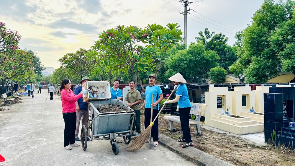 Phường Thanh Liệt chung tay bảo vệ môi trường, xây dựng không gian xanh - ảnh 3
