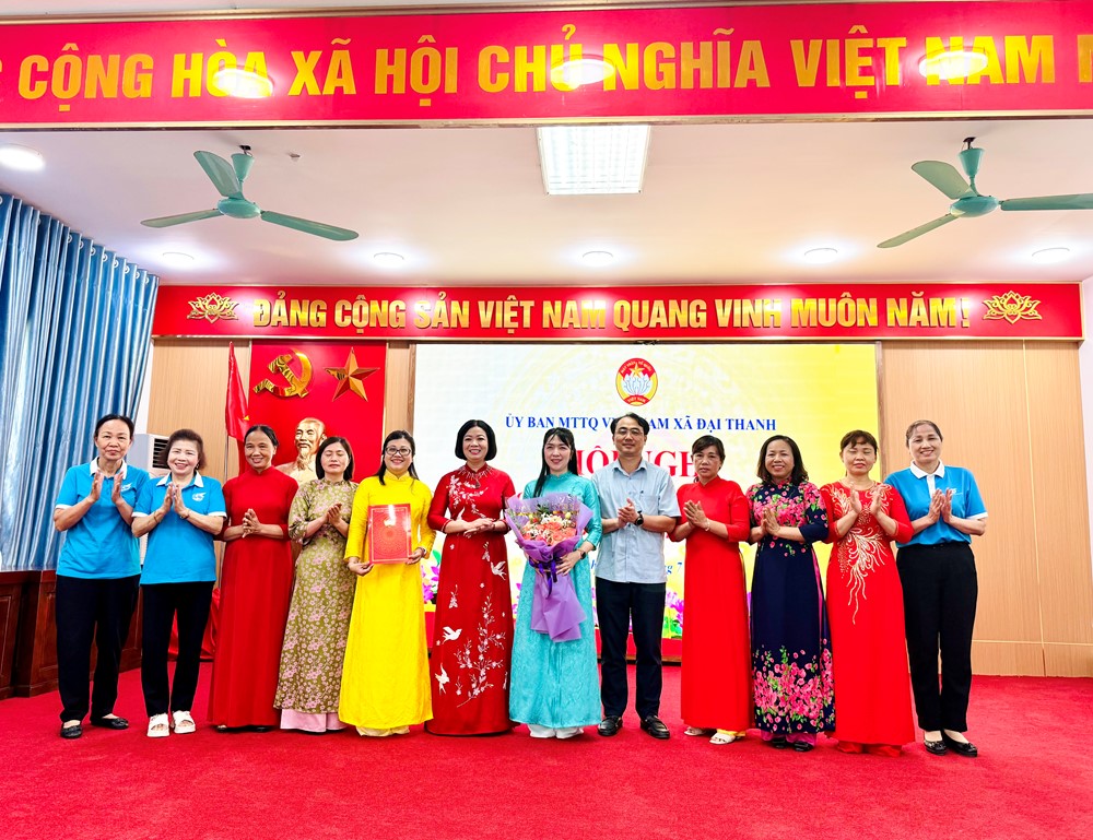 Xã Đại Thanh công bố Quyết định về công tác cán bộ các ngành đoàn thể - ảnh 1