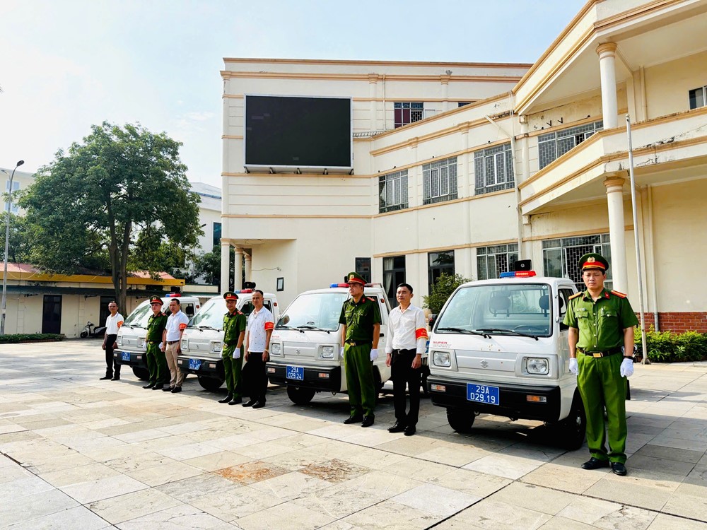 Xã Thanh Trì: Ra quân đảm bảo an ninh trật tự Đại hội Đại biểu Đảng bộ xã Thanh Trì lần thứ I - ảnh 1